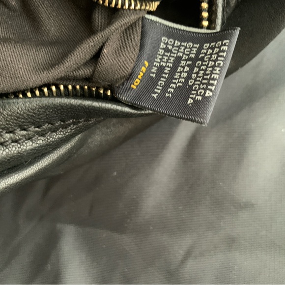 SOLD Fendi leather bag. - Picture 7 of 9